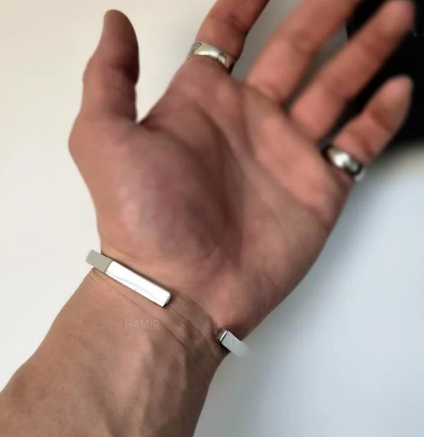 Hexagon 💎 Diamond Cut Hand Cuff – Bold, Stylish & Timeless